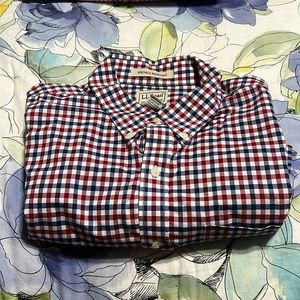 LL Bean Red/BlueShort Sleeve Dress Shirt with Pocket, Wrinkle Resistant, L